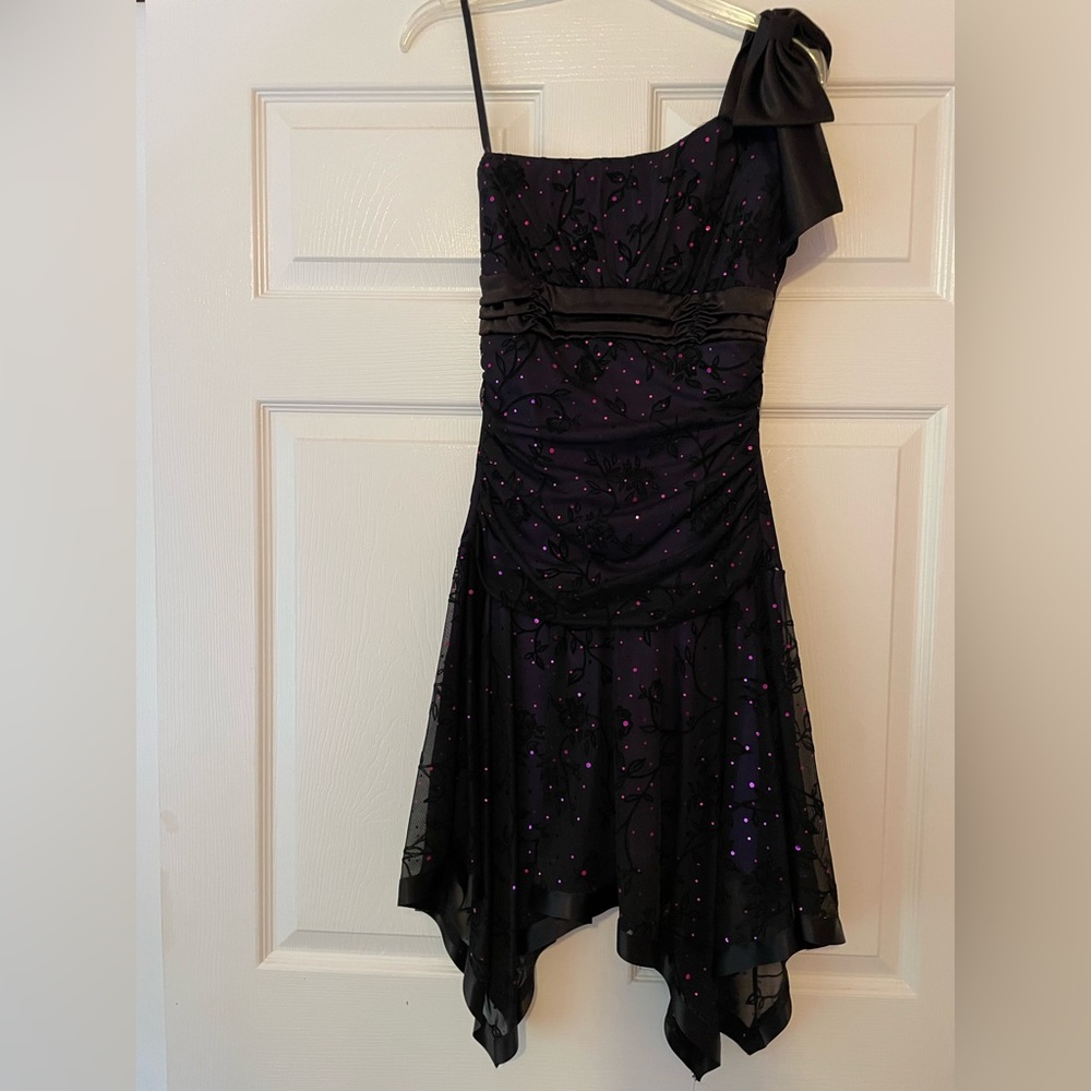 Black/purple one shoulder dress